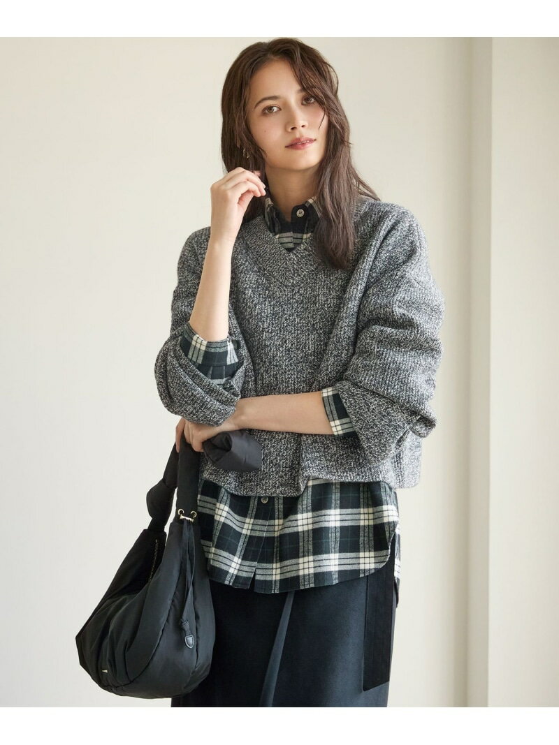 【SLOW/一部店舗限定】ソフトウール Vネック ニット 23区 L ニジュウサンク トップス ニット ホワイト ..