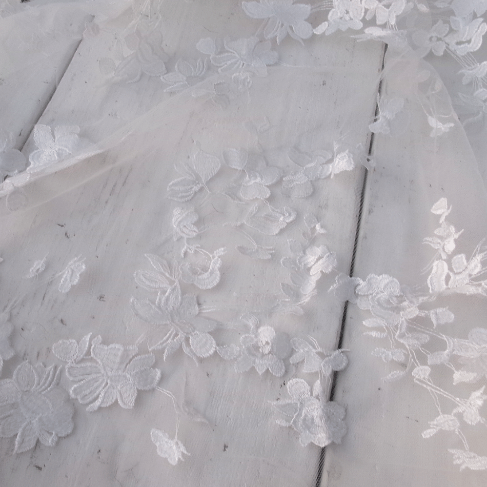 【アンティーク風 レース メッシュ 小花】 手芸 花柄 アンティーク調 ハンドメイド 刺繍 小花 白 背景布 可愛いレース おしゃれ レトロ 手作り雑貨 かわいい 幅広 花柄 ナチュラル 手作り ドレス 高級レース 手芸用材料 手芸 クラフト ※1-1 2