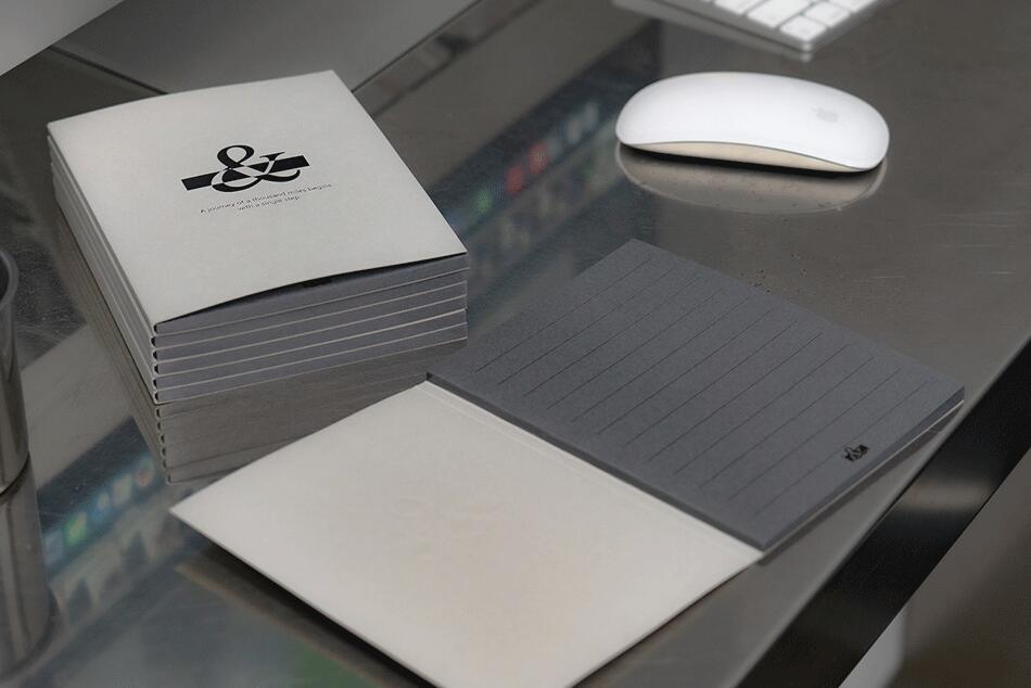 【スーパーセール半額】【 ノート ボールノート モダン&ノート 30枚綴 】 ノート グレー[ ペンサービス 黒 シルバー ホワイト グレー ゴールド 文房具 ...