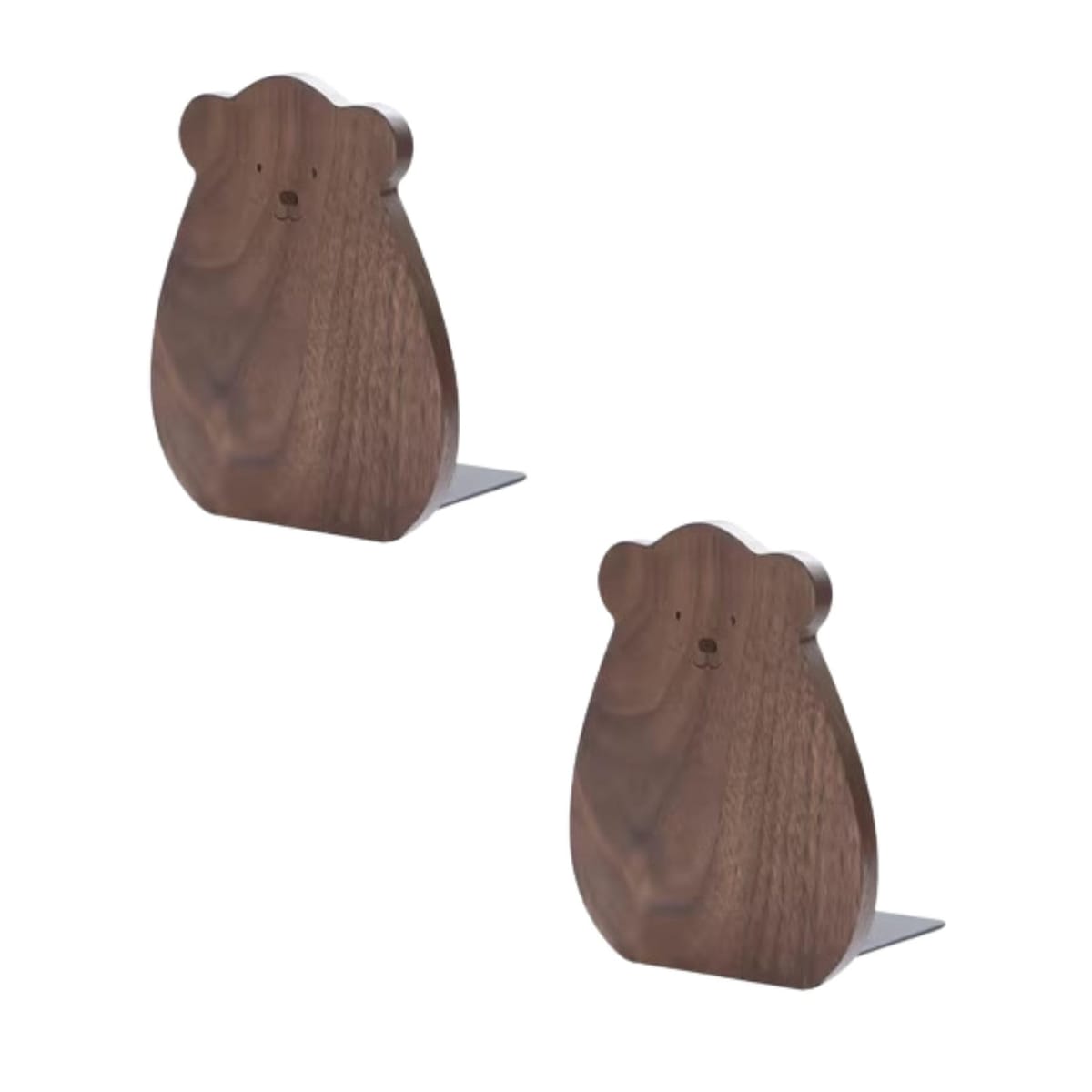 くま型のデザインが可愛らしく、見た目にも癒されるアイテムです。木目調のナチュラルな風合いがどんなインテリアにもマッチし、子供部屋やリビング、オフィスなど幅広く活用できます。スチール製のベースがしっかりと本を支え、倒れにくい構造。実用性も抜群で、本棚の整理整頓に最適です。勉強机やデスク周りにもおすすめのブックスタンドです。1個あたり約150gと軽量ながらもしっかりとした安定感。移動や配置替えも簡単で、小さなお子様でも安心して使えます。プレゼントにも喜ばれる優しいアイテムです。温かみある木材と、強度のあるスチールを組み合わせたデザインで、見た目の可愛さと機能性を両立。北欧風やナチュラルインテリアにぴったりのアイテムです。見た目も機能も◎なブックエンドは、入学祝い・誕生日・新生活の贈り物としても人気。子どもから大人まで幅広く使える、実用性と遊び心を兼ね備えた収納アイテムです。 ブックスタンド クマくま型のデザインが可愛らしく、見た目にも癒されるアイテムです。木目調のナチュラルな風合いがどんなインテリアにもマッチし、子供部屋やリビング、オフィスなど幅広く活用できます。スチール製のベースがしっかりと本を支え、倒れにくい構造。実用性も抜群で、本棚の整理整頓に最適です。勉強机やデスク周りにもおすすめのブックスタンドです。1個あたり約150gと軽量ながらもしっかりとした安定感。移動や配置替えも簡単で、小さなお子様でも安心して使えます。プレゼントにも喜ばれる優しいアイテムです。温かみある木材と、強度のあるスチールを組み合わせたデザインで、見た目の可愛さと機能性を両立。北欧風やナチュラルインテリアにぴったりのアイテムです。見た目も機能も◎なブックエンドは、入学祝い・誕生日・新生活の贈り物としても人気。子どもから大人まで幅広く使える、実用性と遊び心を兼ね備えた収納アイテムです。