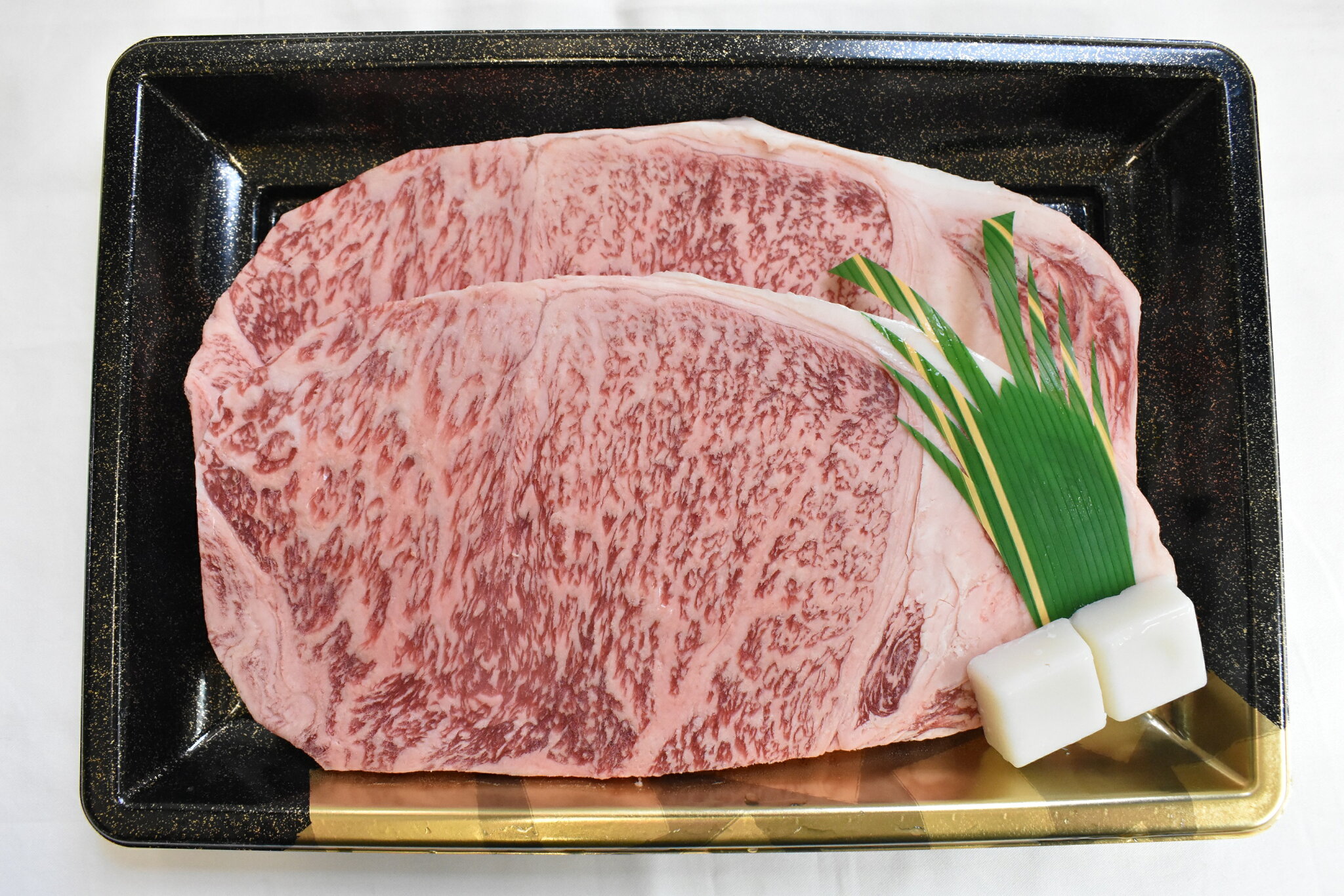 茨城が誇る銘柄牛常陸牛サーロインステーキ約300g×2切れ入り【送料無料】