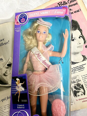 Coppelia De America 可愛い雑貨 訳有価格おもちゃ バレリーナ人形 Kenner Miss バレリーナ人形 Kenner Miss ぬいぐるみ 人形 可愛い雑貨 訳有価格 Cadeaux こうなりたいという女の子の目標憧れ Coppelia De America 可愛い雑貨 訳有価格おもちゃ バレリーナ人形 Kenner Miss バレリーナ人形 Kenner Miss ぬいぐるみ 人形 可愛い雑貨 訳有価格 Cadeaux こうなりたいという女の子の目標憧れ