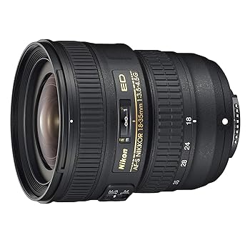 【中古】Nikon 超広角ズームレンズ AF-S NIKKOR 18-35mm f/3.5-4.5G ED フルサイズ対応【メーカー名】【メーカー型番】【ブランド名】Nikon 一眼レフカメラレンズ 【商品説明】Nikon 超広角ズームレンズ AF-S NIKKOR 18-35mm f/3.5-4.5G ED フルサイズ対応画像はイメージ写真ですので付属品など画像の通りではないこともございます。付属品については商品タイトルに記載がない場合がありますので、ご不明な場合はメッセージにてお問い合わせください。当店ではレコード盤には商品タイトルに［レコード］と表記しております。表記がない物はすべてCDですのでご注意ください。当店では初期不良に限り、商品到着から7日間は返品を 受付けております。お問い合わせ・メールにて不具合詳細をご連絡ください。他モールとの併売品の為、完売の際はキャンセルご連絡させて頂きます。中古品の商品タイトルに「限定」「初回」「保証」「DLコード」などの表記がありましても、特典・付属品・帯・保証等は付いておりません。電子辞書、コンパクトオーディオプレーヤー等のイヤホンは写真にありましても衛生上、基本お付けしておりません。※未使用品は除く品名に【import】【輸入】【北米】【海外】等の国内商品でないと把握できる表記商品について国内のDVDプレイヤー、ゲーム機で稼働しない場合がございます。予めご了承の上、購入ください。掲載と付属品が異なる場合は確認のご連絡をさせて頂きます。ご注文からお届けまで1、ご注文⇒ご注文は24時間受け付けております。2、注文確認⇒ご注文後、当店から注文確認メールを送信します。3、お届けまで3〜10営業日程度とお考えください。輸入商品は10営業日から30営業日前後でのお届けとなります。4、入金確認⇒前払い決済をご選択の場合、ご入金確認後、配送手配を致します。5、出荷⇒配送準備が整い次第、出荷致します。配送業者、追跡番号等の詳細をメール送信致します。6、到着⇒出荷後、1〜3日後に商品が到着します。　※離島、北海道、九州、沖縄は遅れる場合がございます。予めご了承下さい。お電話でのお問合せは少人数で運営の為受け付けておりませんので、お問い合わせ・メールにてお願い致します。★お客様都合によるご注文後のキャンセル・返品はお受けしておりませんのでご了承ください。0