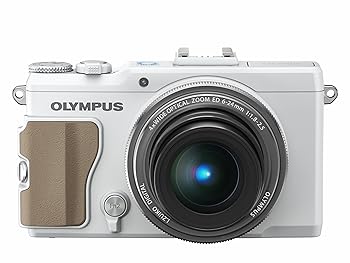 【中古】【39shop】OLYMPUS★デジタルカメラ STYLUS XZ-2 1200万画素 裏面照射型CMOS F1.8-2.5レンズ ホワイト XZ-2 WHT（非常に良い）