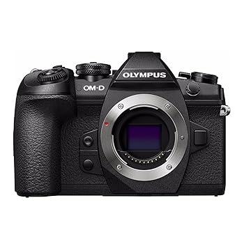 【中古】Olympus OM-D E-M1 Mark II Camera Body Only, 20.4 mega pixel with 3-Inch LCD, Black by Olympus