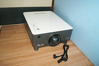 【中古】TH-D3500 DLPプロジェクター 【中古】TH-D3500 DLPプロジェクター