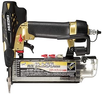 【中古】HiKOKIハイコーキ 高圧 エア 仕上釘打機 仕上釘55mm NT55HM2【メーカー名】【メーカー型番】【ブランド名】HiKOKI(ハイコーキ) エア釘打機 【商品説明】HiKOKIハイコーキ 高圧 エア 仕上釘打機 仕上釘55mm NT55HM2当店ではレコード盤には商品タイトルに［レコード］と表記しております。表記がない物はすべてCDですのでご注意ください。当店では初期不良に限り、商品到着から7日間は返品を 受付けております。お問い合わせ・メールにて不具合詳細をご連絡ください。他モールとの併売品の為、完売の際はキャンセルご連絡させて頂きます。中古品の商品タイトルに「限定」「初回」「保証」「DLコード」などの表記がありましても、特典・付属品・帯・保証等は付いておりません。電子辞書、コンパクトオーディオプレーヤー等のイヤホンは写真にありましても衛生上、基本お付けしておりません。※未使用品は除く品名に【import】【輸入】【北米】【海外】等の国内商品でないと把握できる表記商品について国内のDVDプレイヤー、ゲーム機で稼働しない場合がございます。予めご了承の上、購入ください。掲載と付属品が異なる場合は確認のご連絡をさせて頂きます。ご注文からお届けまで1、ご注文⇒ご注文は24時間受け付けております。2、注文確認⇒ご注文後、当店から注文確認メールを送信します。3、お届けまで3〜10営業日程度とお考えください。輸入商品は10営業日から30営業日前後でのお届けとなります。4、入金確認⇒前払い決済をご選択の場合、ご入金確認後、配送手配を致します。5、出荷⇒配送準備が整い次第、出荷致します。配送業者、追跡番号等の詳細をメール送信致します。6、到着⇒出荷後、1〜3日後に商品が到着します。　※離島、北海道、九州、沖縄は遅れる場合がございます。予めご了承下さい。お電話でのお問合せは少人数で運営の為受け付けておりませんので、お問い合わせ・メールにてお願い致します。★お客様都合によるご注文後のキャンセル・返品はお受けしておりませんのでご了承ください。0