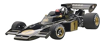 【中古】AUTOart 118 ロータス 72E 1973 #1 エマーソン・フィッティパルディ ドライバーフィギュア