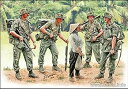 【中古】PATROLING. VIETNAM WAR SERIES 5 FIGURES 135 MASTER BOX 3599(3)