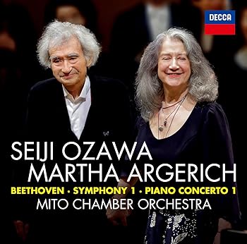 【中古】ベートーヴェン： ピアノ協奏曲 第1番＆交響曲 第1番【メーカー名】【メーカー型番】【ブランド名】ユニバーサル ミュージック 交響曲・管弦楽曲・協奏曲 小澤征爾: Artist【商品説明】ベートーヴェン： ピアノ協奏曲 第1番＆交響曲 第1番Blu-spec CD2画像はイメージ写真ですので付属品など画像の通りではないこともございます。付属品については商品タイトルに記載がない場合がありますので、ご不明な場合はメッセージにてお問い合わせください。当店ではレコード盤には商品タイトルに［レコード］と表記しております。表記がない物はすべてCDですのでご注意ください。当店では初期不良に限り、商品到着から7日間は返品を 受付けております。お問い合わせ・メールにて不具合詳細をご連絡ください。他モールとの併売品の為、完売の際はキャンセルご連絡させて頂きます。中古品の商品タイトルに「限定」「初回」「保証」「DLコード」などの表記がありましても、特典・付属品・帯・保証等は付いておりません。電子辞書、コンパクトオーディオプレーヤー等のイヤホンは写真にありましても衛生上、基本お付けしておりません。※未使用品は除く品名に【import】【輸入】【北米】【海外】等の国内商品でないと把握できる表記商品について国内のDVDプレイヤー、ゲーム機で稼働しない場合がございます。予めご了承の上、購入ください。掲載と付属品が異なる場合は確認のご連絡をさせて頂きます。ご注文からお届けまで1、ご注文⇒ご注文は24時間受け付けております。2、注文確認⇒ご注文後、当店から注文確認メールを送信します。3、お届けまで3〜10営業日程度とお考えください。4、入金確認⇒前払い決済をご選択の場合、ご入金確認後、配送手配を致します。5、出荷⇒配送準備が整い次第、出荷致します。配送業者、追跡番号等の詳細をメール送信致します。6、到着⇒出荷後、1〜3日後に商品が到着します。　※離島、北海道、九州、沖縄は遅れる場合がございます。予めご了承下さい。お電話でのお問合せは少人数で運営の為受け付けておりませんので、お問い合わせ・メールにてお願い致します。営業時間　月〜金　11:00〜17:00★お客様都合によるご注文後のキャンセル・返品はお受けしておりませんのでご了承ください。0