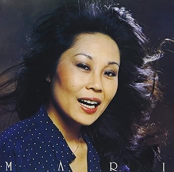 【中古】(良い)マリ【メーカー名】【メーカー型番】【ブランド名】【商品説明】マリ画像はイメージ写真ですので付属品など画像の通りではないこともございます。付属品については商品タイトルに記載がない場合がありますので、ご不明な場合はメッセージにてお問い合わせください。当店ではレコード盤には商品タイトルに［レコード］と表記しております。表記がない物はすべてCDですのでご注意ください。当店では初期不良に限り、商品到着から7日間は返品を 受付けております。お問い合わせ・メールにて不具合詳細をご連絡ください。他モールとの併売品の為、完売の際はキャンセルご連絡させて頂きます。中古品の商品タイトルに「限定」「初回」「保証」「DLコード」などの表記がありましても、特典・付属品・帯・保証等は付いておりません。電子辞書、コンパクトオーディオプレーヤー等のイヤホンは写真にありましても衛生上、基本お付けしておりません。※未使用品は除く品名に【import】【輸入】【北米】【海外】等の国内商品でないと把握できる表記商品について国内のDVDプレイヤー、ゲーム機で稼働しない場合がございます。予めご了承の上、購入ください。掲載と付属品が異なる場合は確認のご連絡をさせて頂きます。ご注文からお届けまで1、ご注文⇒ご注文は24時間受け付けております。2、注文確認⇒ご注文後、当店から注文確認メールを送信します。3、お届けまで3〜10営業日程度とお考えください。4、入金確認⇒前払い決済をご選択の場合、ご入金確認後、配送手配を致します。5、出荷⇒配送準備が整い次第、出荷致します。配送業者、追跡番号等の詳細をメール送信致します。6、到着⇒出荷後、1〜3日後に商品が到着します。　※離島、北海道、九州、沖縄は遅れる場合がございます。予めご了承下さい。お電話でのお問合せは少人数で運営の為受け付けておりませんので、お問い合わせ・メールにてお願い致します。営業時間　月〜金　11:00〜17:00★お客様都合によるご注文後のキャンセル・返品はお受けしておりませんのでご了承ください。0