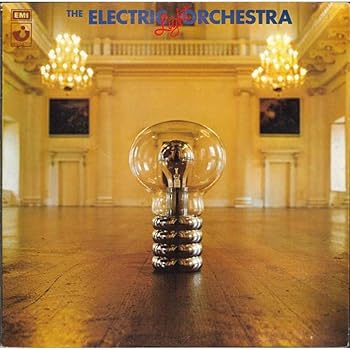 【中古】（良い）First Light Series: The Electric Light Orchestra【メーカー名】【メーカー型番】【ブランド名】EMI ポップス, ロック ELECTRIC LIGHT ORCHE: Artist【商品説明】First Light Series: The Electric Light Orchestra画像はイメージ写真ですので付属品など画像の通りではないこともございます。付属品については商品タイトルに記載がない場合がありますので、ご不明な場合はメッセージにてお問い合わせください。当店ではレコード盤には商品タイトルに［レコード］と表記しております。表記がない物はすべてCDですのでご注意ください。当店では初期不良に限り、商品到着から7日間は返品を 受付けております。お問い合わせ・メールにて不具合詳細をご連絡ください。他モールとの併売品の為、完売の際はキャンセルご連絡させて頂きます。中古品の商品タイトルに「限定」「初回」「保証」「DLコード」などの表記がありましても、特典・付属品・帯・保証等は付いておりません。電子辞書、コンパクトオーディオプレーヤー等のイヤホンは写真にありましても衛生上、基本お付けしておりません。※未使用品は除く品名に【import】【輸入】【北米】【海外】等の国内商品でないと把握できる表記商品について国内のDVDプレイヤー、ゲーム機で稼働しない場合がございます。予めご了承の上、購入ください。掲載と付属品が異なる場合は確認のご連絡をさせて頂きます。ご注文からお届けまで1、ご注文⇒ご注文は24時間受け付けております。2、注文確認⇒ご注文後、当店から注文確認メールを送信します。3、お届けまで3〜10営業日程度とお考えください。4、入金確認⇒前払い決済をご選択の場合、ご入金確認後、配送手配を致します。5、出荷⇒配送準備が整い次第、出荷致します。配送業者、追跡番号等の詳細をメール送信致します。6、到着⇒出荷後、1〜3日後に商品が到着します。　※離島、北海道、九州、沖縄は遅れる場合がございます。予めご了承下さい。お電話でのお問合せは少人数で運営の為受け付けておりませんので、お問い合わせ・メールにてお願い致します。営業時間　月〜金　11:00〜17:00★お客様都合によるご注文後のキャンセル・返品はお受けしておりませんのでご了承ください。0