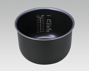 【中古】(未使用・未開封品)タイガー 炊飯ジャー用 内釜 内なべ JBG1045【メーカー名】【メーカー型番】【ブランド名】タイガー魔法瓶(TIGER)【商品説明】タイガー 炊飯ジャー用 内釜 内なべ JBG1045未使用・未開封ですが弊社で一般の方から買取しました中古品です。一点物で売り切れ終了です。当店では初期不良に限り、商品到着から7日間は返品を 受付けております。お問い合わせ・メールにて不具合詳細をご連絡ください。【重要】商品によって返品先倉庫が異なります。返送先ご連絡まで必ずお待ちください。連絡を待たず会社住所等へ送られた場合は返送費用ご負担となります。予めご了承ください。他モールとの併売品の為、完売の際はキャンセルご連絡させて頂きます。中古品の画像および商品タイトルに「限定」「初回」「保証」「DLコード」などの表記がありましても、特典・付属品・帯・保証等は付いておりません。電子辞書、コンパクトオーディオプレーヤー等のイヤホンは写真にありましても衛生上、基本お付けしておりません。※未使用品は除く品名に【import】【輸入】【北米】【海外】等の国内商品でないと把握できる表記商品について国内のDVDプレイヤー、ゲーム機で稼働しない場合がございます。予めご了承の上、購入ください。掲載と付属品が異なる場合は確認のご連絡をさせて頂きます。ご注文からお届けまで1、ご注文⇒ご注文は24時間受け付けております。2、注文確認⇒ご注文後、当店から注文確認メールを送信します。3、お届けまで3〜10営業日程度とお考えください。4、入金確認⇒前払い決済をご選択の場合、ご入金確認後、配送手配を致します。5、出荷⇒配送準備が整い次第、出荷致します。配送業者、追跡番号等の詳細をメール送信致します。6、到着⇒出荷後、1〜3日後に商品が到着します。　※離島、北海道、九州、沖縄は遅れる場合がございます。予めご了承下さい。お電話でのお問合せは少人数で運営の為受け付けておりませんので、お問い合わせ・メールにてお願い致します。営業時間　月〜金　11:00〜17:00★お客様都合によるご注文後のキャンセル・返品はお受けしておりませんのでご了承ください。ご来店ありがとうございます。当店では良品中古を多数揃えております。お電話でのお問合せは少人数で運営の為受け付けておりませんので、お問い合わせ・メールにてお願い致します。
