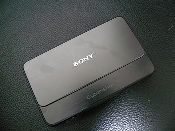 【中古】(非常に良い)SONY デジタルカメラ Cyber-Shot(サイバーショット) T99 (1410万画素CCD/光学x4/デジタルx8) ブラック DSC-T99/B【メーカー名】ソニー(SONY)【メーカー型番】DSC-T99/B【ブランド名】Sony【商品説明】SONY デジタルカメラ Cyber-Shot(サイバーショット) T99 (1410万画素CCD/光学x4/デジタルx8) ブラック DSC-T99/B発売日2010-08-07当店では初期不良に限り、商品到着から7日間は返品を 受付けております。お問い合わせ・メールにて不具合詳細をご連絡ください。【重要】商品によって返品先倉庫が異なります。返送先ご連絡まで必ずお待ちください。連絡を待たず会社住所等へ送られた場合は返送費用ご負担となります。予めご了承ください。他モールとの併売品の為、完売の際はキャンセルご連絡させて頂きます。中古品の画像および商品タイトルに「限定」「初回」「保証」「DLコード」などの表記がありましても、特典・付属品・帯・保証等は付いておりません。電子辞書、コンパクトオーディオプレーヤー等のイヤホンは写真にありましても衛生上、基本お付けしておりません。※未使用品は除く品名に【import】【輸入】【北米】【海外】等の国内商品でないと把握できる表記商品について国内のDVDプレイヤー、ゲーム機で稼働しない場合がございます。予めご了承の上、購入ください。掲載と付属品が異なる場合は確認のご連絡をさせて頂きます。ご注文からお届けまで1、ご注文⇒ご注文は24時間受け付けております。2、注文確認⇒ご注文後、当店から注文確認メールを送信します。3、お届けまで3〜10営業日程度とお考えください。4、入金確認⇒前払い決済をご選択の場合、ご入金確認後、配送手配を致します。5、出荷⇒配送準備が整い次第、出荷致します。配送業者、追跡番号等の詳細をメール送信致します。6、到着⇒出荷後、1〜3日後に商品が到着します。　※離島、北海道、九州、沖縄は遅れる場合がございます。予めご了承下さい。お電話でのお問合せは少人数で運営の為受け付けておりませんので、お問い合わせ・メールにてお願い致します。営業時間　月〜金　11:00〜17:00★お客様都合によるご注文後のキャンセル・返品はお受けしておりませんのでご了承ください。ご来店ありがとうございます。当店では良品中古を多数揃えております。お電話でのお問合せは少人数で運営の為受け付けておりませんので、お問い合わせ・メールにてお願い致します。