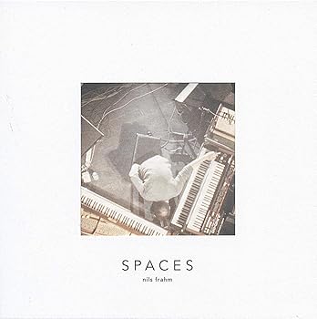 【中古】(未使用・未開封品)Spaces [CD] Nils Frahm【メーカー名】Erased Tapes【メーカー型番】ERATP055CD【ブランド名】Erased Tapes【商品説明】Spaces [CD] Nils FrahmCD発売日/2013-11-14未使用・未開封ですが弊社で一般の方から買取しました中古品です。一点物で売り切れ終了です。当店では初期不良に限り、商品到着から7日間は返品を 受付けております。お問い合わせ・メールにて不具合詳細をご連絡ください。【重要】商品によって返品先倉庫が異なります。返送先ご連絡まで必ずお待ちください。連絡を待たず会社住所等へ送られた場合は返送費用ご負担となります。予めご了承ください。他モールとの併売品の為、完売の際はキャンセルご連絡させて頂きます。中古品の画像および商品タイトルに「限定」「初回」「保証」「DLコード」などの表記がありましても、特典・付属品・帯・保証等は付いておりません。電子辞書、コンパクトオーディオプレーヤー等のイヤホンは写真にありましても衛生上、基本お付けしておりません。※未使用品は除く品名に【import】【輸入】【北米】【海外】等の国内商品でないと把握できる表記商品について国内のDVDプレイヤー、ゲーム機で稼働しない場合がございます。予めご了承の上、購入ください。掲載と付属品が異なる場合は確認のご連絡をさせて頂きます。ご注文からお届けまで1、ご注文⇒ご注文は24時間受け付けております。2、注文確認⇒ご注文後、当店から注文確認メールを送信します。3、お届けまで3〜10営業日程度とお考えください。4、入金確認⇒前払い決済をご選択の場合、ご入金確認後、配送手配を致します。5、出荷⇒配送準備が整い次第、出荷致します。配送業者、追跡番号等の詳細をメール送信致します。6、到着⇒出荷後、1〜3日後に商品が到着します。　※離島、北海道、九州、沖縄は遅れる場合がございます。予めご了承下さい。お電話でのお問合せは少人数で運営の為受け付けておりませんので、お問い合わせ・メールにてお願い致します。営業時間　月〜金　11:00〜17:00★お客様都合によるご注文後のキャンセル・返品はお受けしておりませんのでご了承ください。ご来店ありがとうございます。当店では良品中古を多数揃えております。お電話でのお問合せは少人数で運営の為受け付けておりませんので、お問い合わせ・メールにてお願い致します。