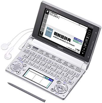 【状態　非常に良い】(中古品)カシオ 電子辞書 エクスワード 韓国語モデル XD-D7600【メーカー名】カシオ【メーカー型番】XD-D7600【ブランド名】CASIO(カシオ)【商品説明】カシオ 電子辞書 エクスワード 韓国語モデル XD-D760014cm×17cmメイン:5.3型タッチパネル(5.0型528×320ドット TFTカラー液晶) サブ:2.6型タッチパネル(2.6型240×96ドット TFTカラー液晶) 中国製容量:約100MB 電源:単3形アルカリ乾電池LR6(AM3)2本または単3形eneloop?(エネループ)2本/単3形充電式EVOLTA(エボルタ)2本 付属品:タッチペン1本、専用ヘッドホン(φ3.5mmプラグ)、専用USBケーブル、単3形アルカリ乾電池2本お届け：受注後に再メンテ、梱包します。到着まで3日〜10日程度とお考え下さい。当店では初期不良に限り、商品到着から7日間は返品を 受付けております。品切れの場合は2週間程度でお届け致します。ご注文からお届けまで1、ご注文⇒24時間受け付けております。2、注文確認⇒当店から注文確認メールを送信します。3、在庫確認⇒中古品は受注後に、再メンテナンス、梱包しますので　お届けまで3日〜10日程度とお考え下さい。4、入金確認⇒前払い決済をご選択の場合、ご入金確認後、配送手配を致します。5、出荷⇒配送準備が整い次第、出荷致します。配送業者、追跡番号等の詳細をメール送信致します。6、到着⇒出荷後、1〜3日後に商品が到着します。当店はリサイクル専門店につき一般のお客様から買取しました中古扱い品です。ご来店、誠にありがとうございます。