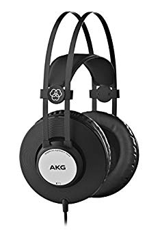 (中古品)AKG K72【メーカー名】AKG【メーカー型番】K72【ブランド名】AKG【商品説明】AKG K72タイプ:密閉ダイナミック型(オーバーイヤー)ユニット:40mm径ダイナミック・ドライバー周波数特性:16Hz ? 20kHz感度:97dB/mWインピーダンス:32Ω当店では初期不良に限り、商品到着から7日間は返品を 受付けております。品切れの場合は2週間程度でお届け致します。ご注文からお届けまで1、ご注文⇒24時間受け付けております。2、注文確認⇒当店から注文確認メールを送信します。3、在庫確認⇒中古品は受注後に、再メンテナンス、梱包しますので　お届けまで3日〜10日程度とお考え下さい。4、入金確認⇒前払い決済をご選択の場合、ご入金確認後、配送手配を致します。5、出荷⇒配送準備が整い次第、出荷致します。配送業者、追跡番号等の詳細をメール送信致します。6、到着⇒出荷後、1〜3日後に商品が到着します。当店はリサイクル専門店につき一般のお客様から買取しました中古扱い品です。ご来店ありがとうございます。