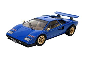 【状態　非常に良い】青島文化教材社 1/24 スーパーカー No.04 ランボルギーニ カウンタック LP500R【メーカー名】青島文化教材社(AOSHIMA)【メーカー型番】AOS-049617【ブランド名】青島文化教材社(AOSHIMA)【商品説明】青島文化教材社 1/24 スーパーカー No.04 ランボルギーニ カウンタック LP500R組み立て、塗装が必要なプラモデル。別途、工具、塗料等が必要。当店では初期不良に限り、商品到着から7日間は返品を 受付けております。品切れの場合は2週間程度でお届け致します。ご注文からお届けまで1、ご注文⇒24時間受け付けております。2、注文確認⇒当店から注文確認メールを送信します。3、在庫確認⇒中古品は受注後に、再メンテナンス、梱包しますので　お届けまで3日〜10日程度とお考え下さい。4、入金確認⇒前払い決済をご選択の場合、ご入金確認後、配送手配を致します。5、出荷⇒配送準備が整い次第、出荷致します。配送業者、追跡番号等の詳細をメール送信致します。6、到着⇒出荷後、1〜3日後に商品が到着します。当店はリサイクル専門店につき一般のお客様から買取しました中古扱い品です。ご来店、誠にありがとうございます。