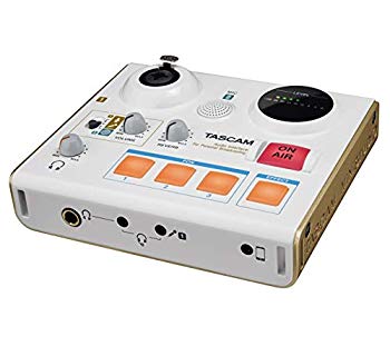 【状態　非常に良い】(中古品)TASCAM MiNiSTUDIO PERSONAL US-32【メーカー名】TASCAM【メーカー型番】US-32【ブランド名】TASCAM【商品説明】TASCAM MiNiSTUDIO PERSONAL US-32無指向性マイクを搭載。ヘッドセットマイク、4極イヤホンマイクにも対応。ループバック機能。3つのPONキー。ボイスエフェクト、バーブエフェクト、専用ソフトウェア搭載。当店では初期不良に限り、商品到着から7日間は返品を 受付けております。品切れの場合は2週間程度でお届け致します。ご注文からお届けまで1、ご注文⇒24時間受け付けております。2、注文確認⇒当店から注文確認メールを送信します。3、在庫確認⇒中古品は受注後に、再メンテナンス、梱包しますので　お届けまで3日〜10日程度とお考え下さい。4、入金確認⇒前払い決済をご選択の場合、ご入金確認後、配送手配を致します。5、出荷⇒配送準備が整い次第、出荷致します。配送業者、追跡番号等の詳細をメール送信致します。6、到着⇒出荷後、1〜3日後に商品が到着します。当店はリサイクル専門店につき一般のお客様から買取しました中古扱い品です。ご来店ありがとうございます。
