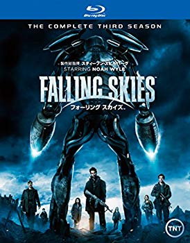 フォーリング スカイズ 〈サード・シーズン〉 コンプリート・ボックス (2枚組) [Blu-ray]【メーカー名】ワーナー・ブラザース・ホームエンターテイメント【メーカー型番】【ブランド名】ワーナーホームビデオ【商品説明】フォーリング スカイズ 〈サード・シーズン〉 コンプリート・ボックス (2枚組) [Blu-ray]当店では初期不良に限り、商品到着から7日間は返品を 受付けております。品切れの場合は2週間程度でお届け致します。ご注文からお届けまで1、ご注文⇒24時間受け付けております。2、注文確認⇒当店から注文確認メールを送信します。3、在庫確認⇒中古品は受注後に、再メンテナンス、梱包しますので　お届けまで3日〜10日程度とお考え下さい。4、入金確認⇒前払い決済をご選択の場合、ご入金確認後、配送手配を致します。5、出荷⇒配送準備が整い次第、出荷致します。配送業者、追跡番号等の詳細をメール送信致します。6、到着⇒出荷後、1〜3日後に商品が到着します。当店はリサイクル専門店につき一般のお客様から買取しました中古扱い品です。ご来店ありがとうございます。