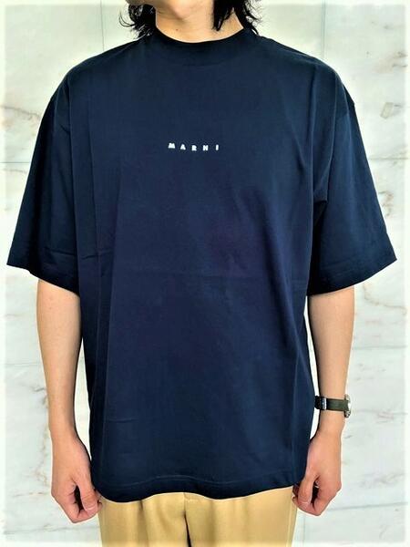 Rakuten - MARNI（マルニ）【BLUE BLACK JERSEY LOGO PRINT T-SHIRT】クルーネックショートスリーブ