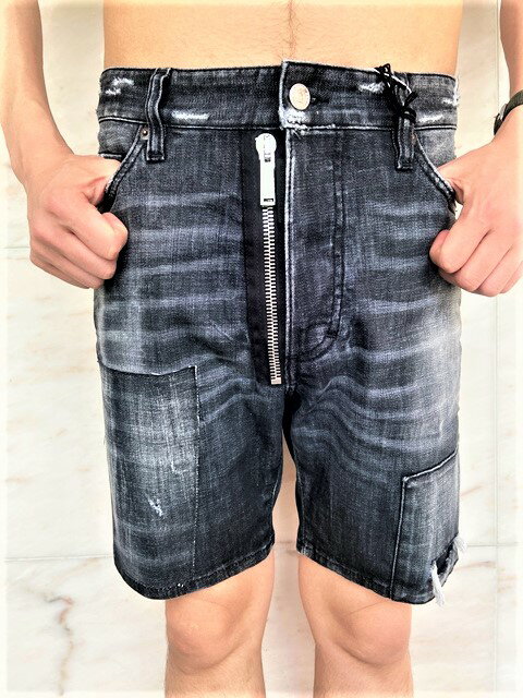 DSQUARED2（ディースクエアード）"STRETCH BLACK DENIM""BLACK KNEE PATCHES WASH"”フロントZIPPER”ブラックデニムマリンSHORTS★