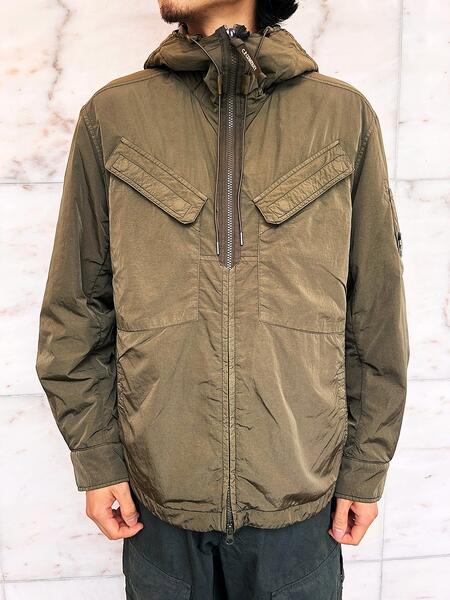 Rakuten - C.P.COMPANY(シー・ピー・カンパニー）【CHROME-R Hooded Zipped Overshirt】