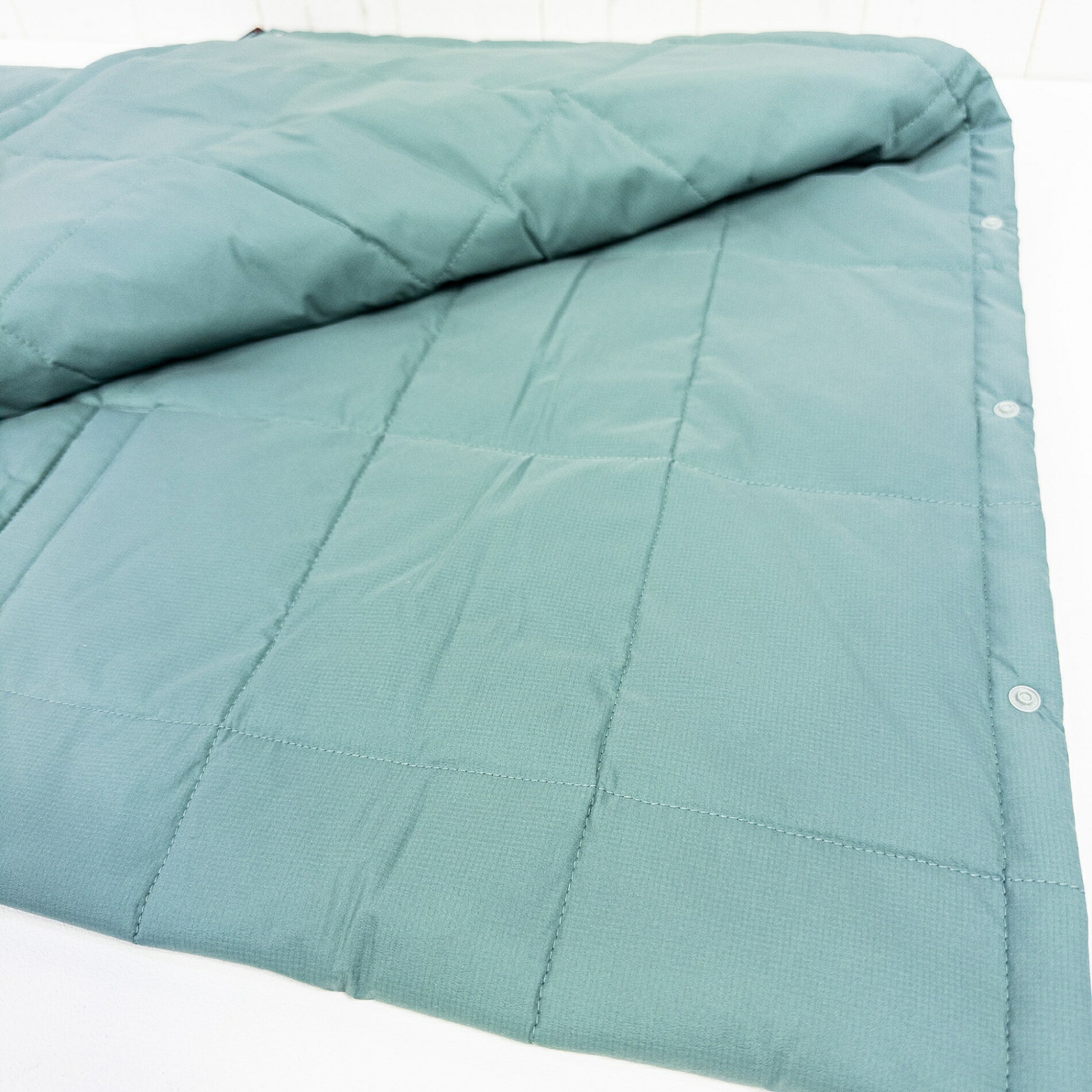 【OneSize グリーン系】 Ridge Mountain Gear ( リッジマウンテンギア ) バーサタイル ブランケット Versatile Blanket グレイッシュターコイズ 化繊ダウン スリーピングシステム ブランケット キルト z00052140