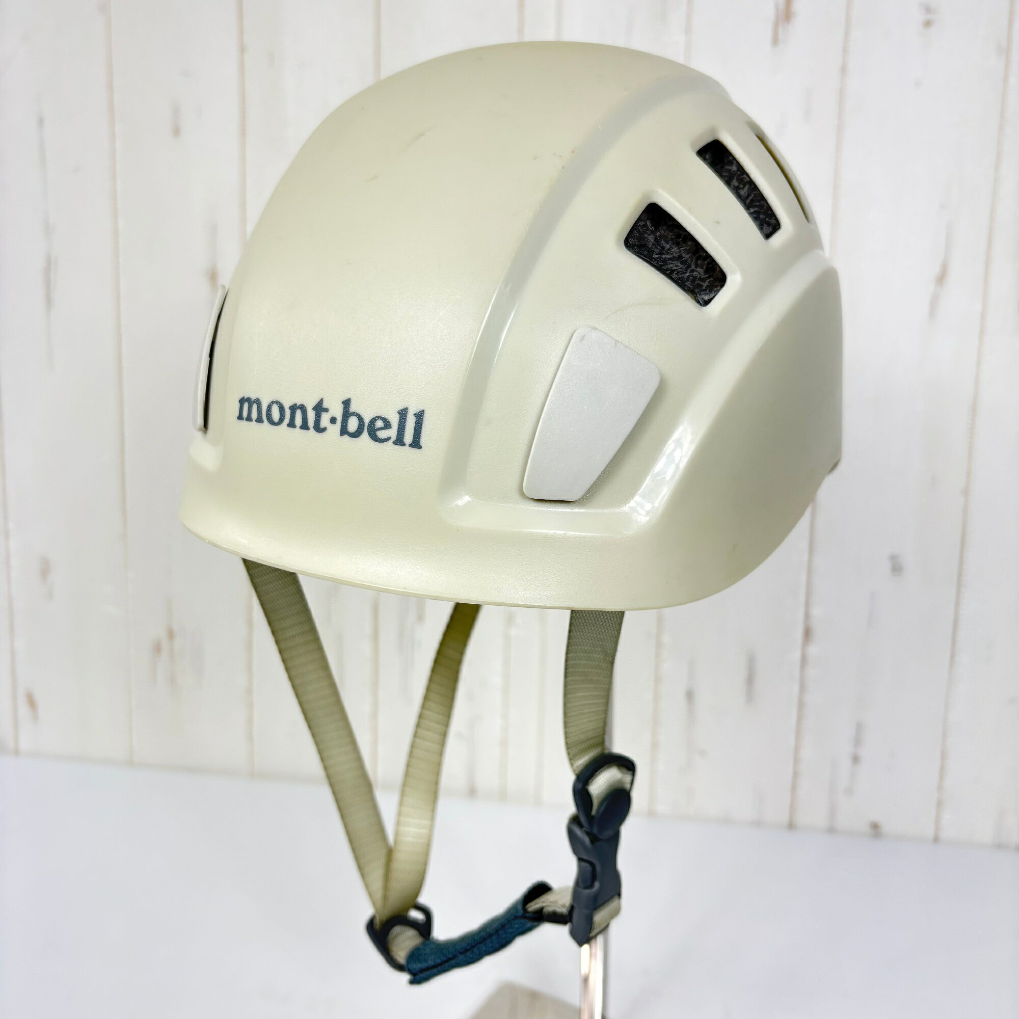 【OneSize ホワイト系】 Montbell ( モンベル ) アルパイン ヘルメット Alpine Helmet ヘルメット z00056288 ヘルメット