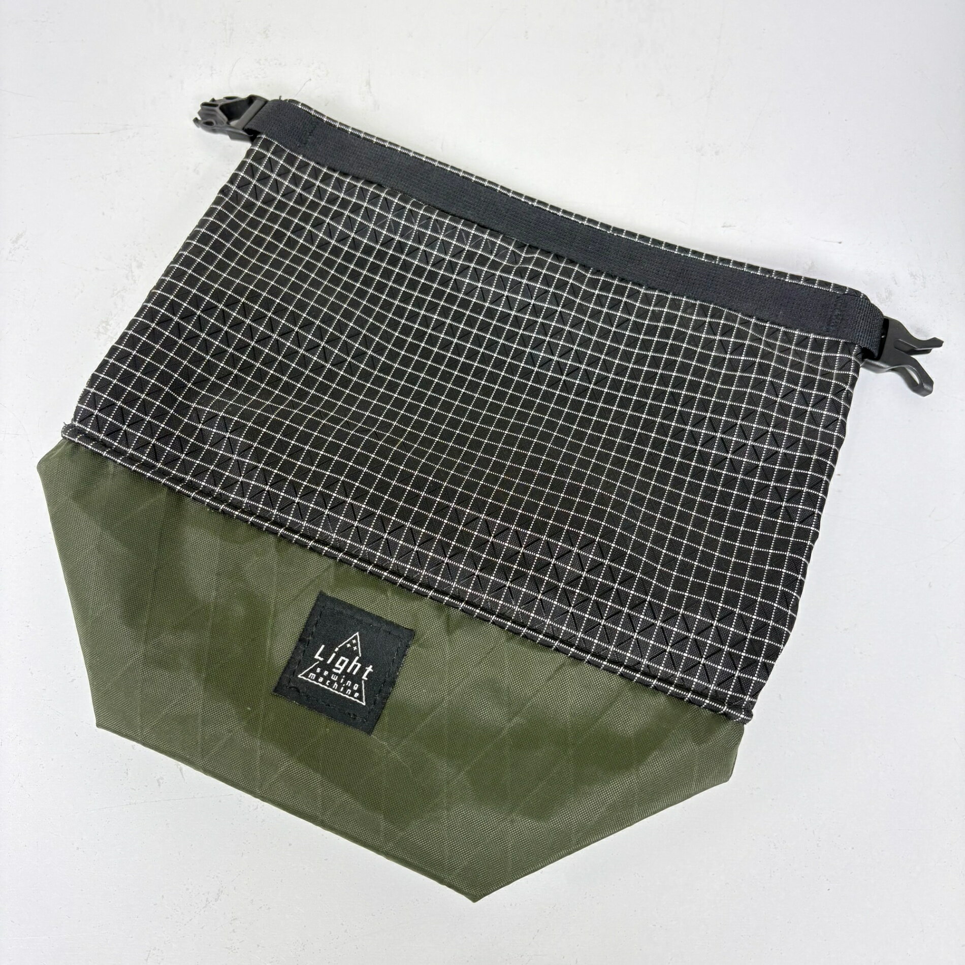 乐天商城 - 【OneSize グリーン系】 Light Sewing Machine ( ライトソーイングマシン ) チョークポッド Chalk Pod チョークバッグ Olive green z00057437 Olive green ロッククライミングギア
