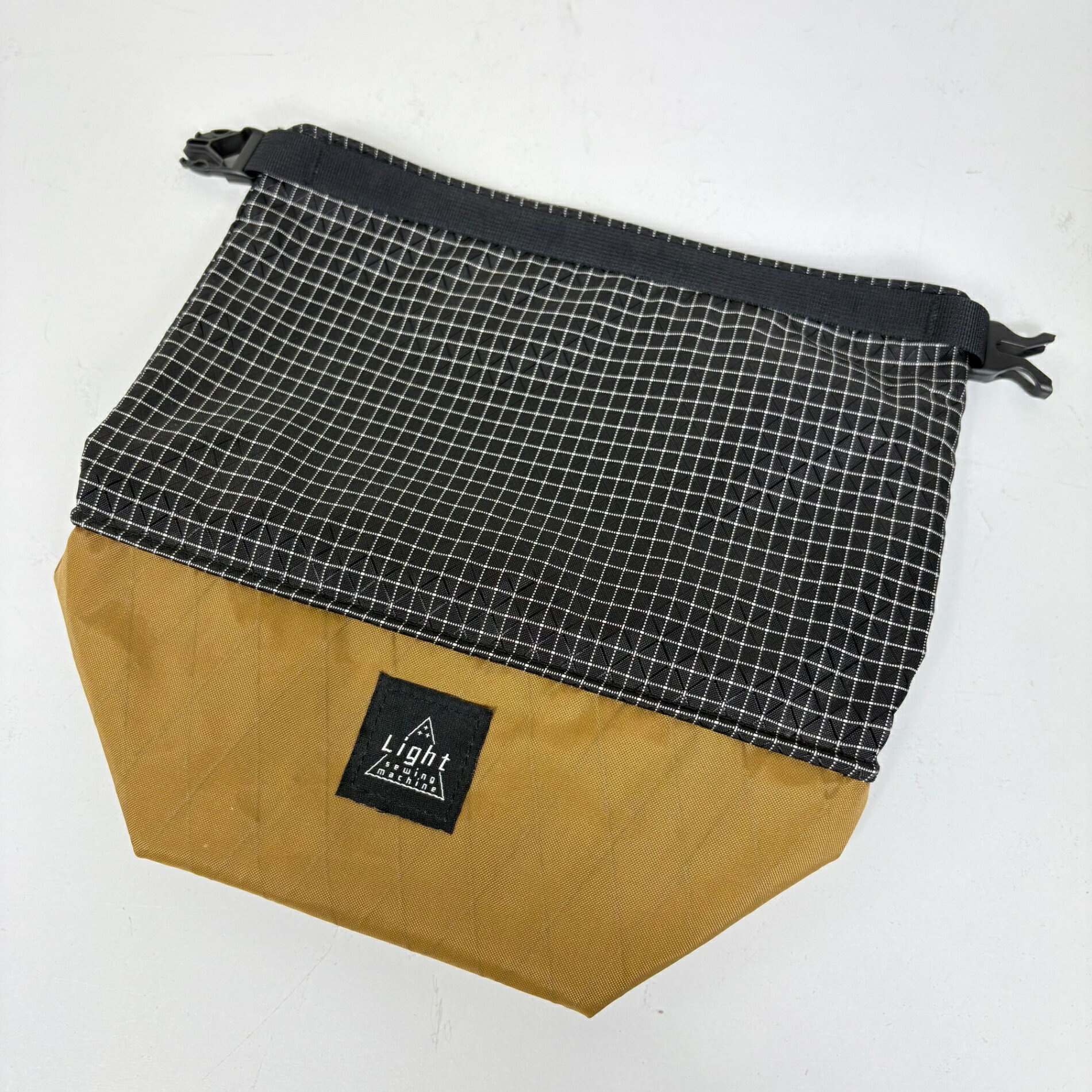 乐天商城 - 【OneSize ブラウン系】 Light Sewing Machine ( ライトソーイングマシン ) チョークポッド Chalk Pod チョークバッグ Coyote brown z00057438 Coyote brown ロッククライミングギア