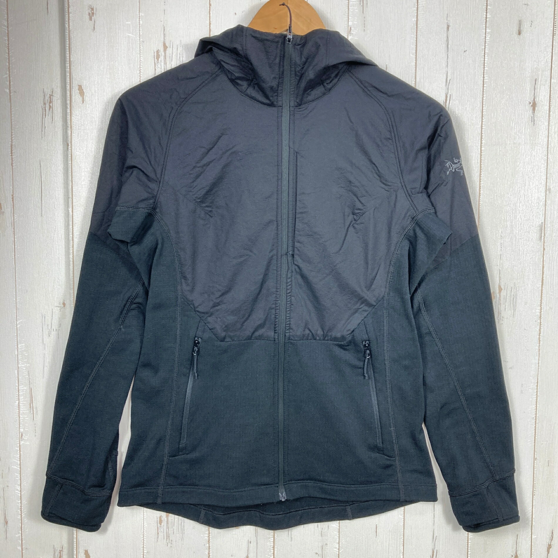 乐天商城 - 【Women's XS ブラック系】 Arcteryx ( アークテリクス ) デルタ ハイブリッド フーディ DELTA HYBRID HOODY ポリエステル ウェア トップス アウター ジャケット フリース z00057386 フリース アウター ジャケット トッ