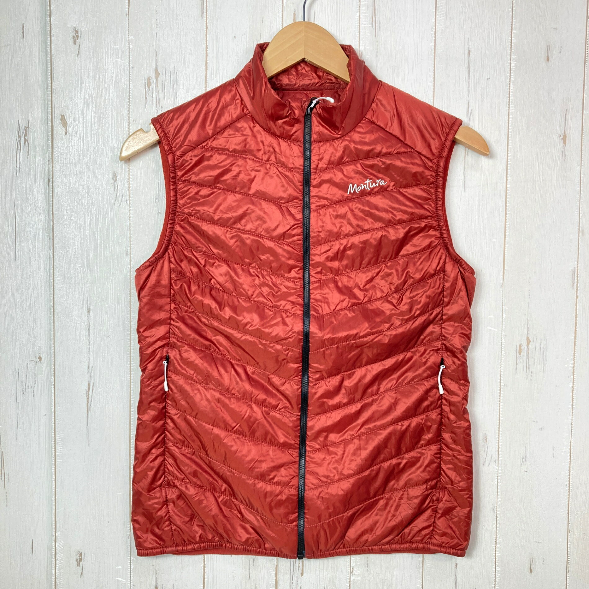 乐天商城 - 【Women's S レッド系】 Montura ( モンチュラ ) ムーンライト ベスト Moonlight Vest 化繊ダウン ウェア トップス ベスト 化繊インサレーション z00057396 化繊インサレーション ベスト トップス ウェア