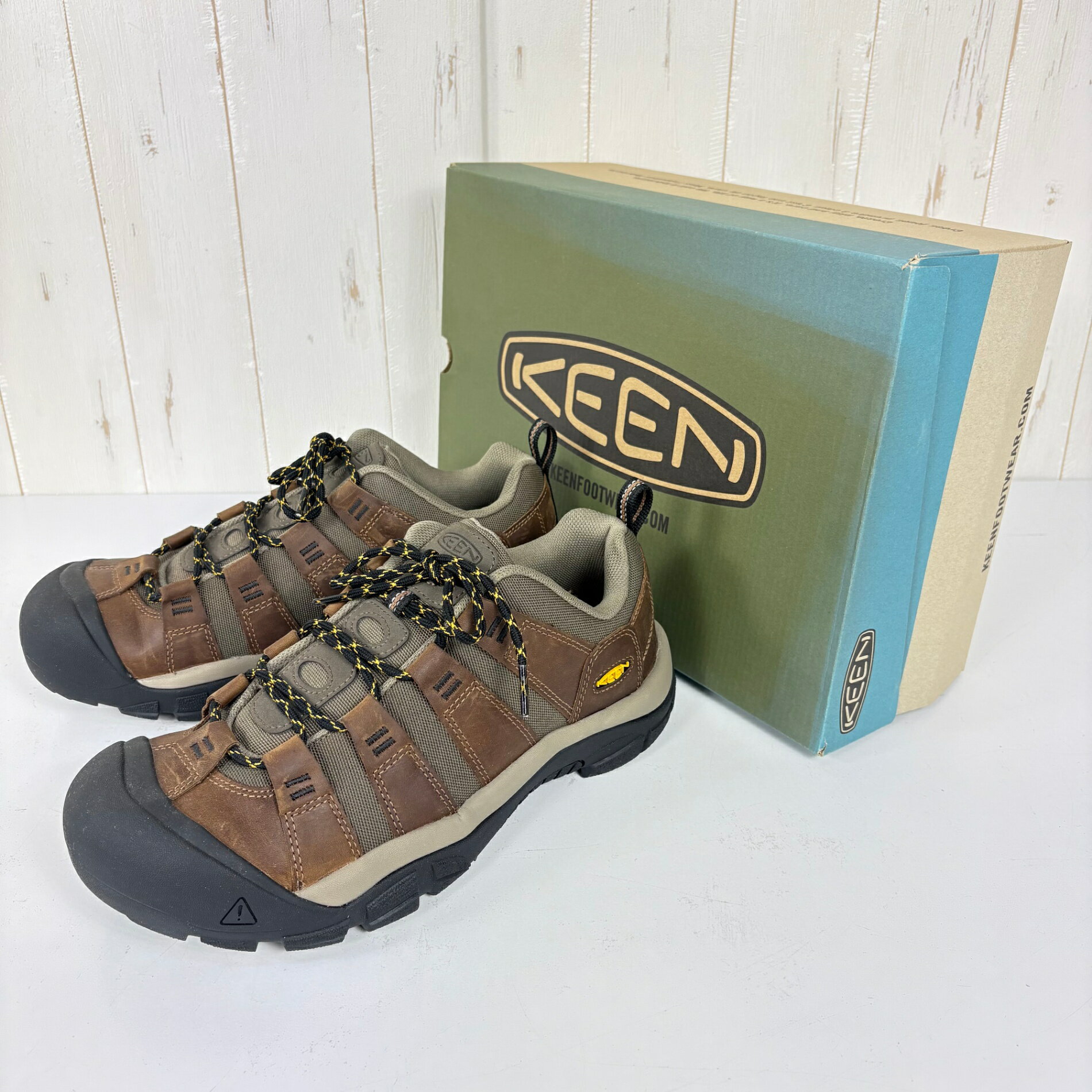 乐天商城 - 【Men's 27.5cm ブラウン系】 Keen ( キーン ) ニューポート ハイク Newport Hike 1027326 TOASTED COCONUT/OLD GOLD z00057622 TOASTED COCONUT/OLD GOLD ハイキングシューズ フッ