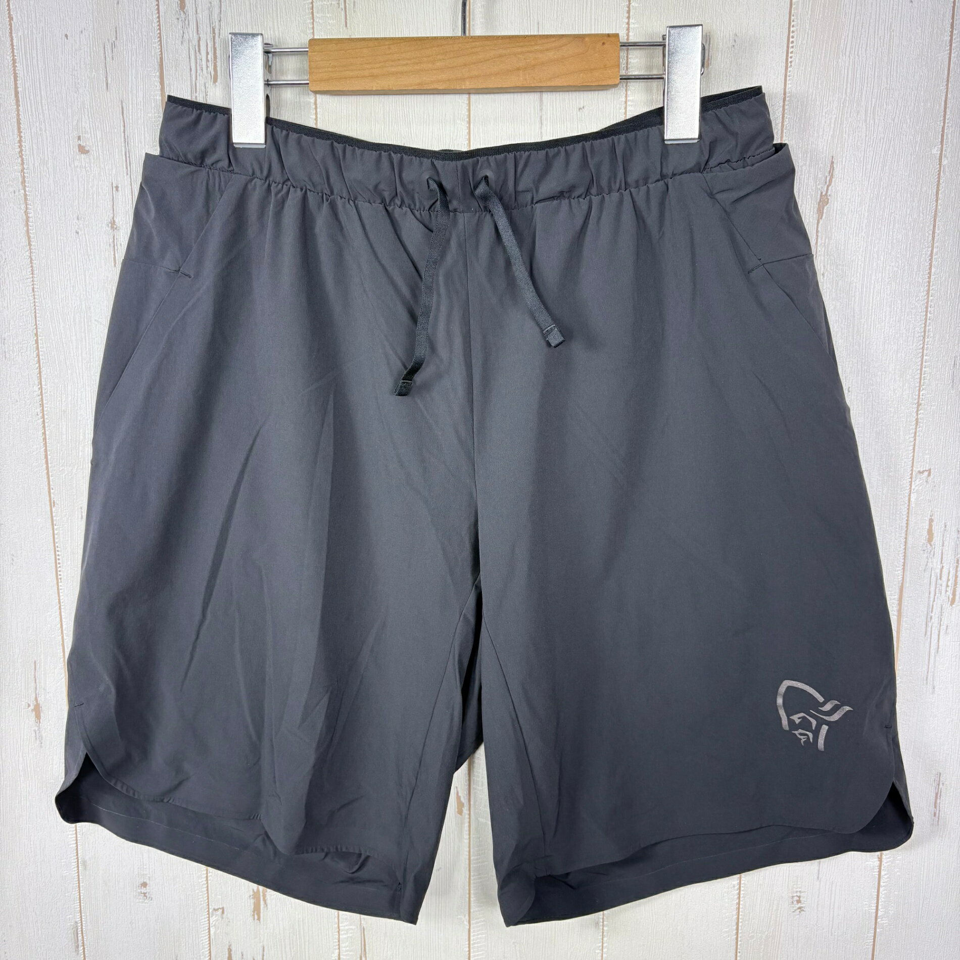 樂天商城 - 【Men's M ブラック系】 Norrona ( ノローナ ) セニャ フレックス1 9インチ ショーツ メンズ Senja Flex1 9-inches Shorts M's 5805-23 7718 CAVIAR z00056103 7718 CAVIAR