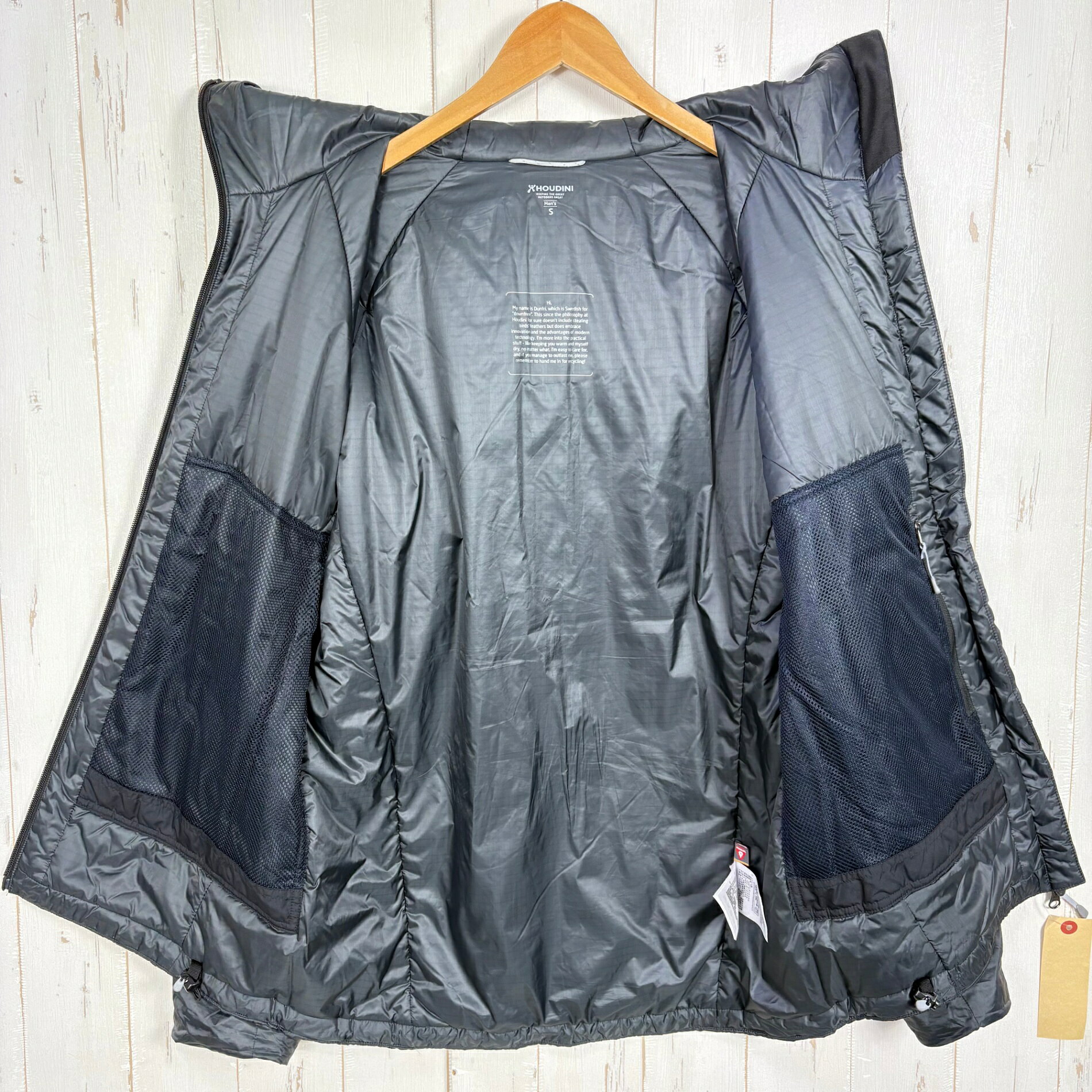 セカンドギア 2ndGear 楽天市場店の【Men's S ブラック系】 Houdini ( フーディニ ) ダンフリ Dunfri TrueBlack 化繊ダウン ウェア トップス アウター ジャケット 化繊インサレーション プリマロフト・ゴールド・インサレーション z00057978 TrueBlack｜アングル3