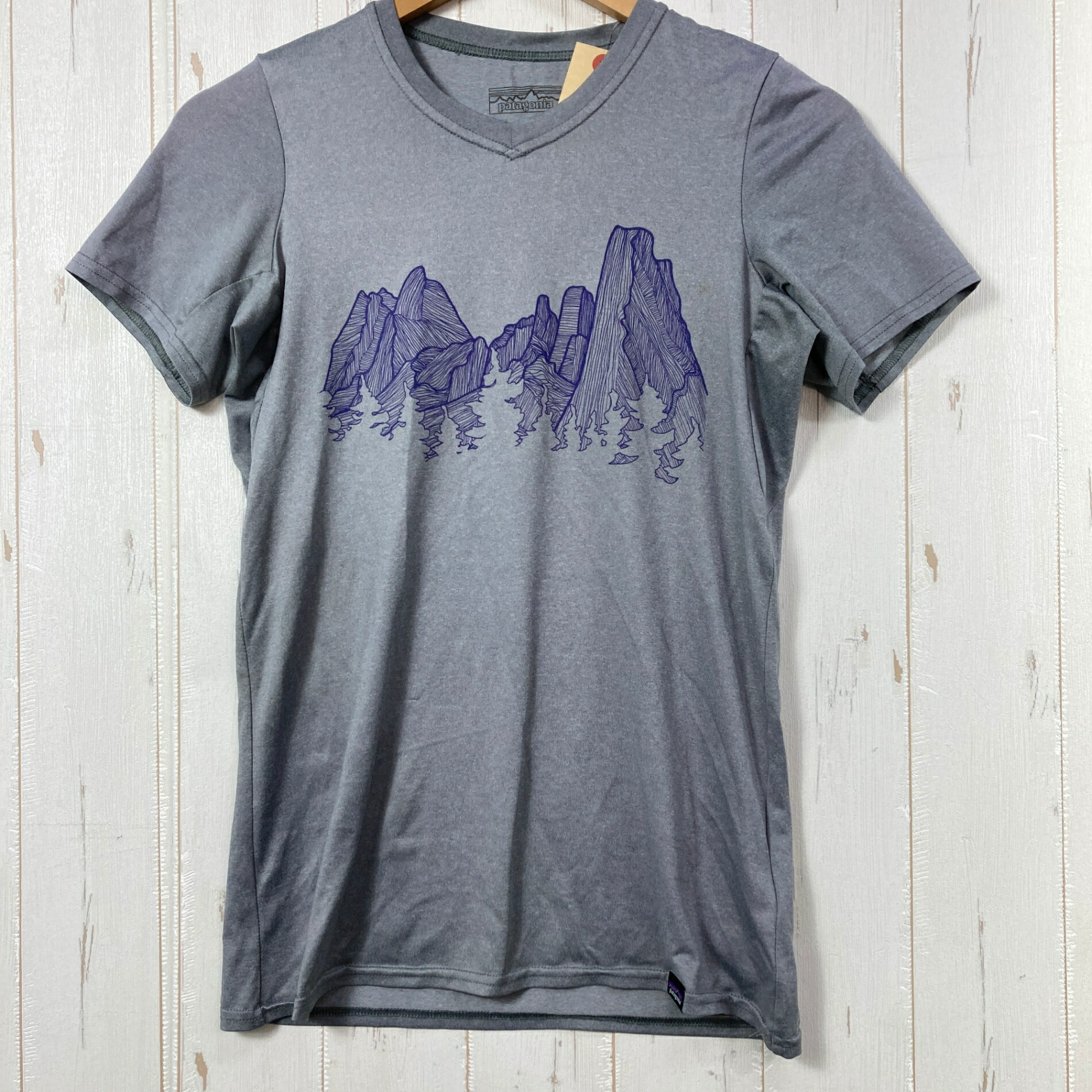 【Women's XXS グレー系】 2016 Patagonia ( パタゴニア ) キャプリーン クール デイリー グラフィック シャツ Capilene Cool Daily Graphic Shirt ポリエステル ウェア トップス インナー シャツ ショートスリ