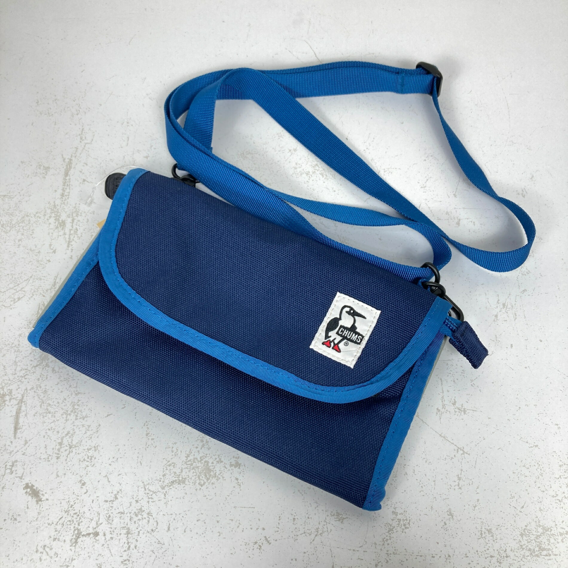 【OneSize ネイビー系】 Chums ( チャムス ) エコ ベローズ ポケットブック ショルダー Eco Bellows Pocketbook Shoulder ポリエステル バッグ ストレージ サコッシュポーチ z00059153 サコッシュポーチ バッ