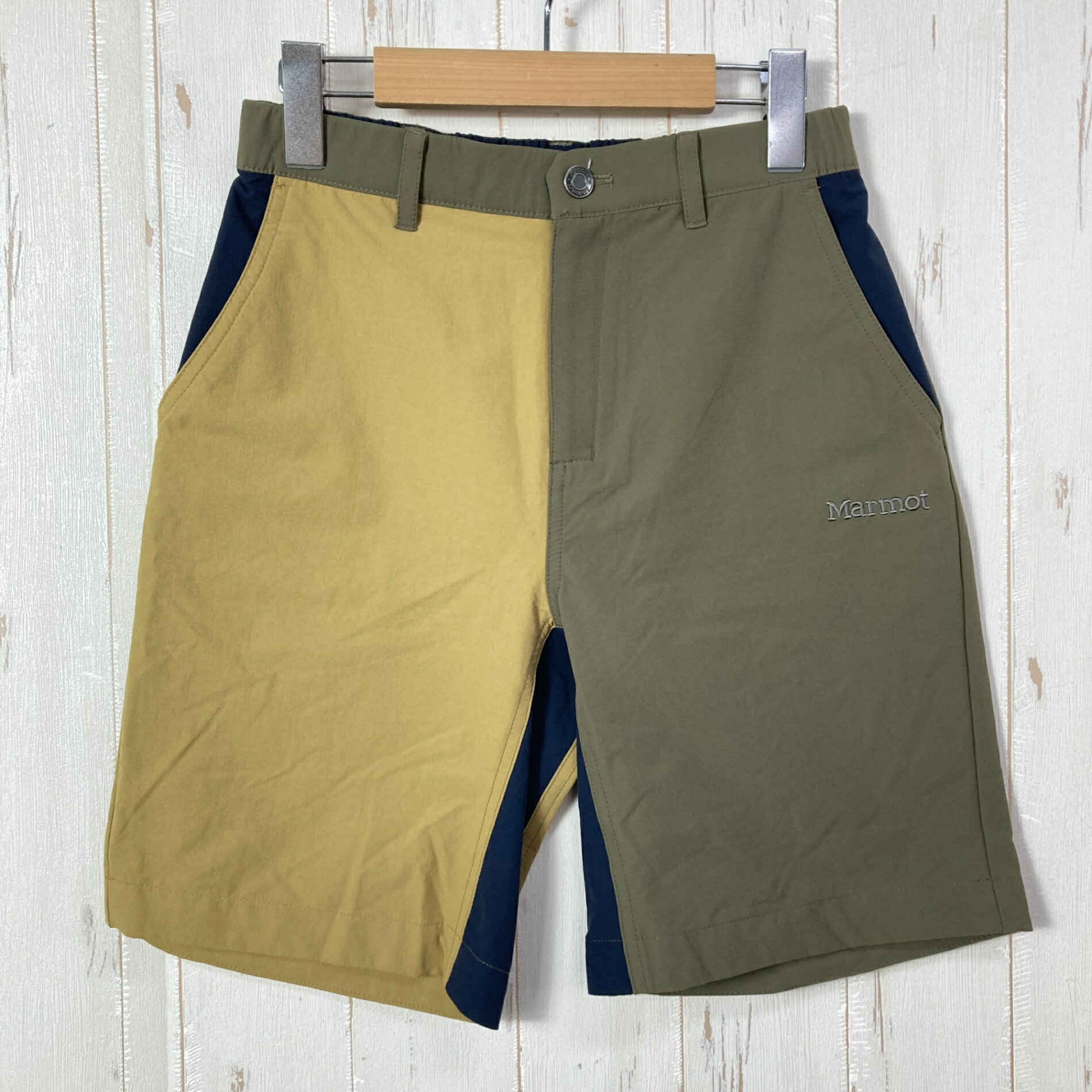 【Women's S】【Women's S ベージュ系】Marmot ( マーモット ) リム ハーフパンツ RIM HALF PANT ナイロン ウェア ボトムス ショーツ ショートパンツ ソフトシェル z00059210 ベージュ系 ウェア ボトムス ショーツ ショートパンツ ソフトシェル ・セカンドギア在庫コード: ITHJPQAKSU6G（お問い合わせの際はこちらをお伝え下さい） ・メーカー: Marmot ( マーモット ) ・型番: TOWPJD87 ■生産情報 ・生産国: ベトナム ( Viet Nam ) ■素材情報 ・組成: ナイロン94% / ポリウレタン6% ■サイズ情報 ・Fit: Asian ・Gender/Age: Women's ・代表サイズ: S ■カラー ・カラー系統: ベージュ系 ・カラー系統2: グリーン系 ■コンディション ・グレード: 中古A ※グレーディング目安　 ├ 新品：当店オリジナル製品 ├ 未使用：新古品 ├ 中古S：新品同様 ├ 中古A：美中古 ├ 中古B：良い状態の中古 ├ 中古C：通常使用可能な中古 └ 中古D：通常使用困難な中古 ・コンディション詳細・備考: ■状態スコア：83 / 100 点 ■状態明細：旧モデル / 微細な使用感 ■採寸値・実測値 ※全て外寸値です。また、手作業による採寸および簡易な秤による計測のため、誤差はご容赦下さい。 ・総丈: 46cm ・平置胴囲: 64cm ・最大胴囲: 70cm ・股下: 21cm ・股上: 32cm ・わたり: 28cm ・すそ幅: 25cm ・総重量（付属品等含む）: 200g ■カタログスペック ※以下はメーカー公表のスペック値をそのままにご紹介するものです。表現・仕様・付属物の有無等、お品物現品との完全な一致をお約束するものではございません。 はっ水性を備えたハーフパンツです。伸縮性に優れた素材を使用しているため、履き心地の良いアイテムです。夏のアクティビティに適した一着です。 ※ ネコポス・圧縮梱包にご理解・ご協力をお願いします ※ こちらのお品物は基本的に『ネコポス』での発送となります。郵便ポストへの投函にて配達完了となります。また、出荷から配達までの追跡は宅急便と同様に可能ですのでご安心下さい。 当店では、コンパクトに梱包することが可能なお品物につきましては『ネコポス』での発送とさせて頂いております。ウェア・バッグ等の一部ファブリック系商品につきましては、『ネコポス』のシビアなサイズ規定を確実にクリアするため、脱気式圧縮袋を使用する場合がございます。それにより、お品物にシワ等が生じる可能性がございます。また、箱に収納されている状態のお品物（未開封品含む）につきましても、箱から出した状態にて梱包させて頂く可能性がございます。 当店では、原則として全品送料無料（店舗負担）にて発送をさせて頂いております。ですが、近年の燃料費・人件費・物価高騰により運送会社送料も上昇傾向にあり、送料の負担・吸収は年々難しくなってきております。お気軽にご注文頂けるよう、引き続き送料無料サービスを継続して参るため、何卒ご理解・ご協力のほどよろしくお願い致します。 なお、『ネコポス』での発送および圧縮梱包にご了承頂けない場合は、ご注文時に別の配送方法を選択下さい。