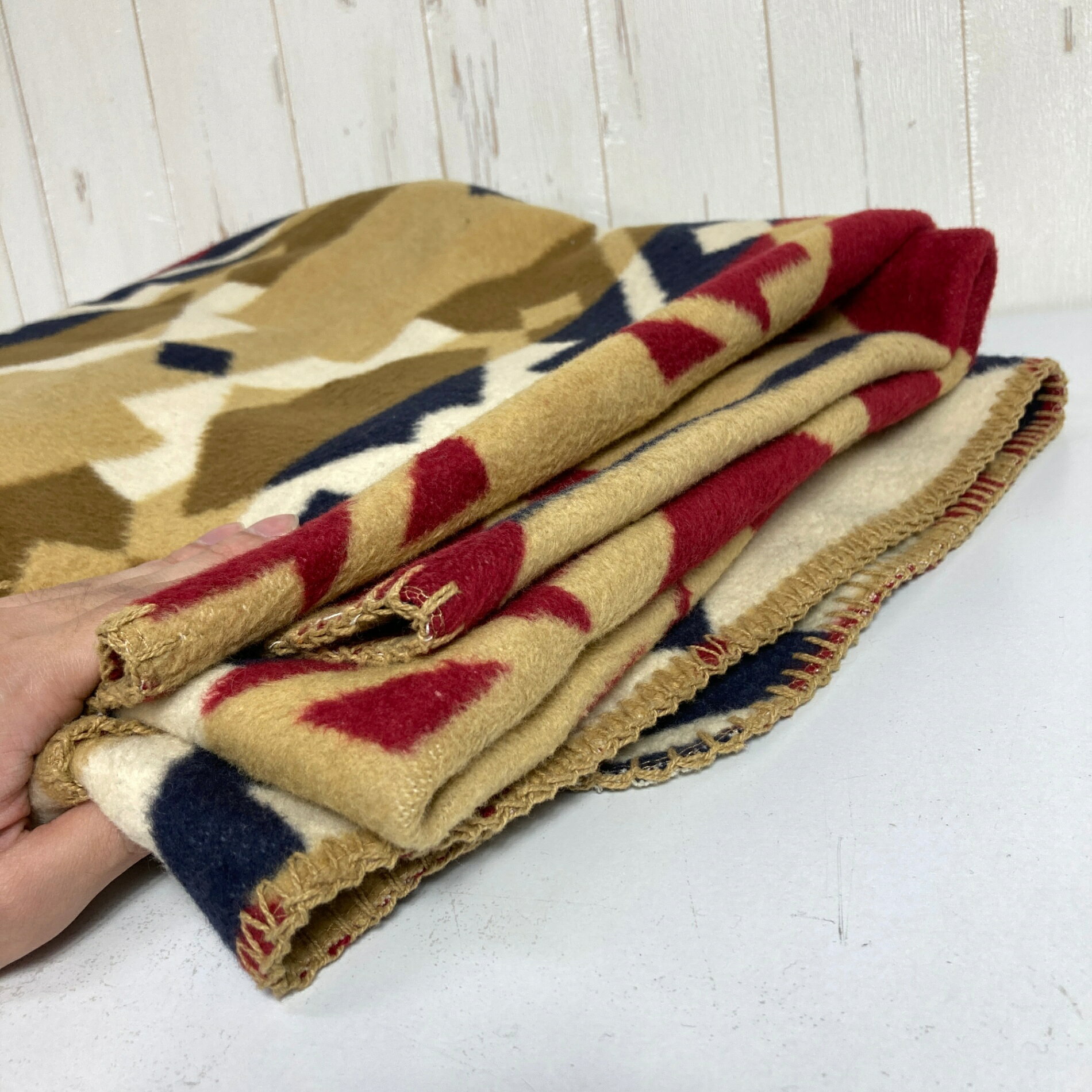 【OneSize ベージュ系】 Pendleton ( ペンドルトン ) クラシック ジャガード大判ひ...