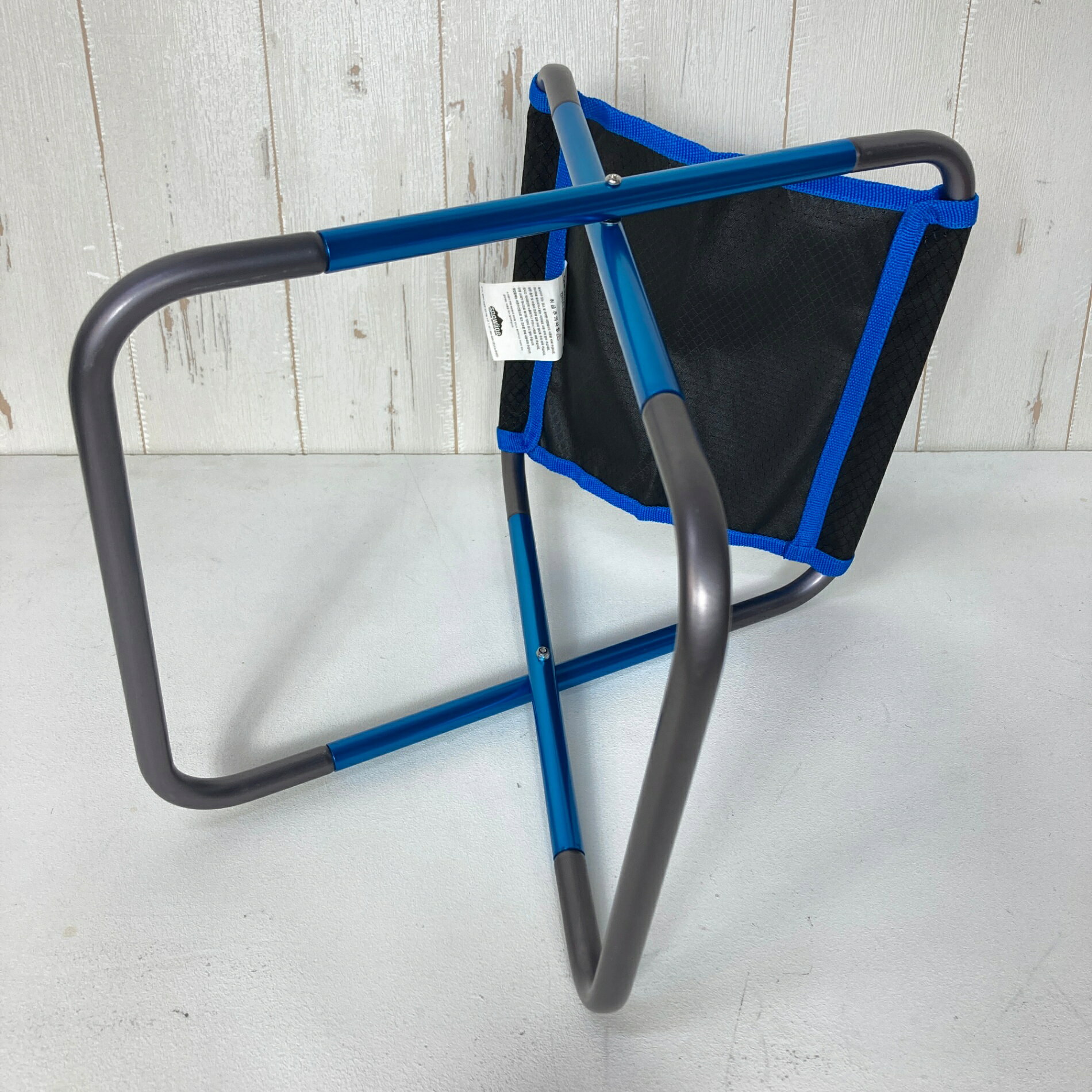 【OneSize レッド系】 Montbell ( モンベル ) ・SnowLine コンパクトチェア マット セット 計4点セット バルク販売 卸売り スリーピングシステム 座布団 z00060274 座布団 スリーピングシステム 2ndgear-10027852 セカンドギア 2ndGear 楽天市場店 サンプル画像3