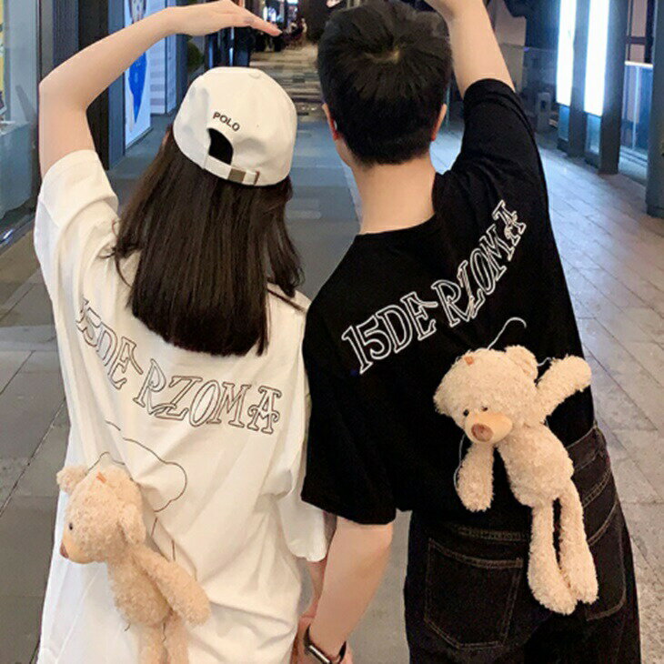 ベアTシャツ シャツ ぬいぐるみ付 ペアルック 半袖 Tシャツ背中 インポート レディースファッション 韓国 韓国ファッション 春服 夏服 秋服 海外 旅行 リゾート タウン着 ペアルック 仲良しファッション