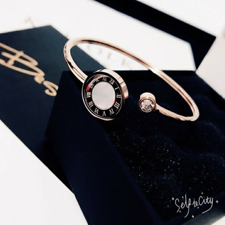 樂天商城 - ローズゴールド 回転式ブレスレット 韓国 金ゴールドメッキ 高見え 普段用 上品 エレガント 華奢 アクセサリー ジュエリー レディース お出かけ オフィス ins ママ ママファッション ガール 大人コーデ 大人カジュアル ナチュラル