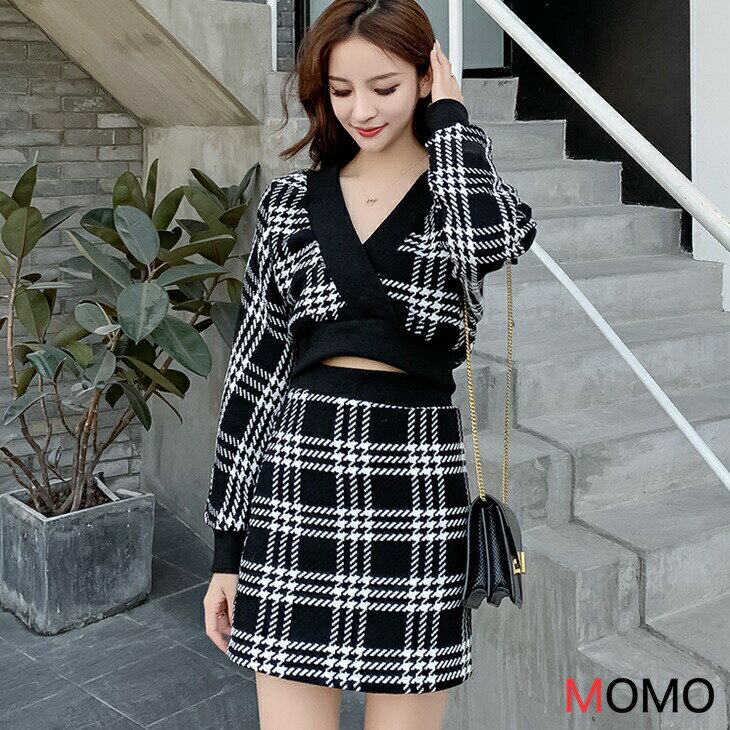 樂天商城 - ニットツーピース 大きな格子柄Vネックツーピース 大人カジュアルセットアップ カシュクール丈 アラサーちゃんコーデ お出かけ用 普段着 アラサーコーデ アラフォーコーデ 大人ファッション 大人コーデ 大人韓国コーデ ins