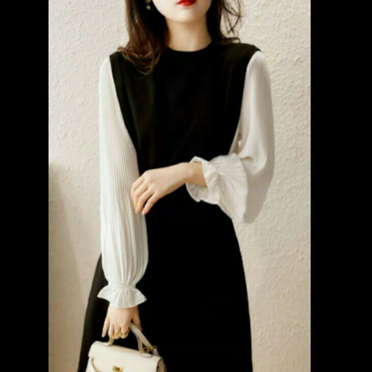 ブラウスドッキングワンピース 長袖ミドル丈 清楚ワンピ 普段着ワンピ ナチュラルワンピ 大人カジュアルコーデ アラサーちゃんコーデ お出かけワンピ お嬢様ワンピ アラサーコーデ 大人ファッション 大人コーデ ワンマイルコーデ 大人韓国コーデ ins