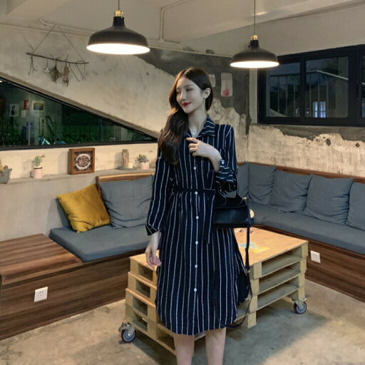 シャツワンピ ロング 秋 夏 レディース ストライプ 韓国ファッション フロントボタン トップス シャツ ネルシャツ ロングワンピ 膝下 ひざ下 長袖 Aラインスカート カジュアル おしゃれ 大人可愛い 上品 きれいめ 透けない シャツワンピ ロング 秋 夏 レディース ストライプ 韓国ファッション フロントボタン トップス シャツ ネルシャツ ロングワンピ 膝下 ひざ下 長袖 Aラインスカート カジュアル おしゃれ 大人可愛い 上品 きれいめ 透けない