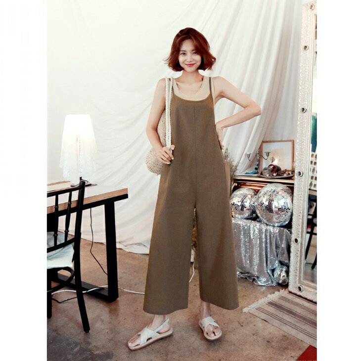 コットンリネン サスペンダーパンツ ルーズワイドレッグパンツ ジャンプスーツ 脚長ジャンプスーツ ナチュラル オールインワン サロペット 大人コーデ 大人カジュアル 韓国 レディース ins アラサーコーデ 普段着コーデ ナチュラルコーデ S〜XL