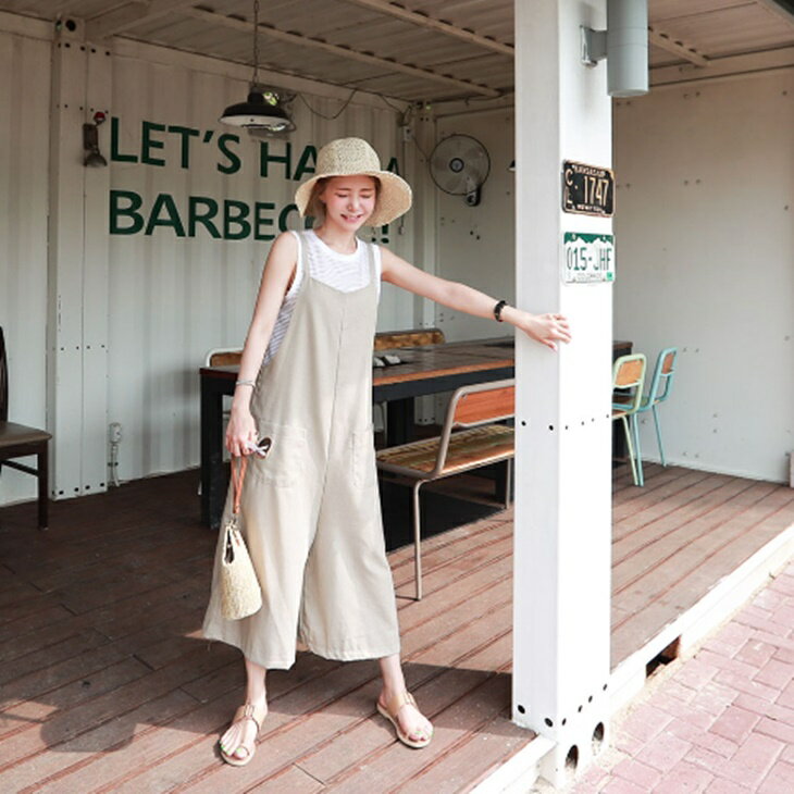 コットンリネン サスペンダーパンツ ルーズワイドレッグパンツ ジャンプスーツ ゆったりジャンプスーツ ナチュラル オールインワン サロペット 大人コーデ 大人カジュアル 韓国 レディース ins アラサーコーデ 普段着コーデ ナチュラルコーデ S〜XL