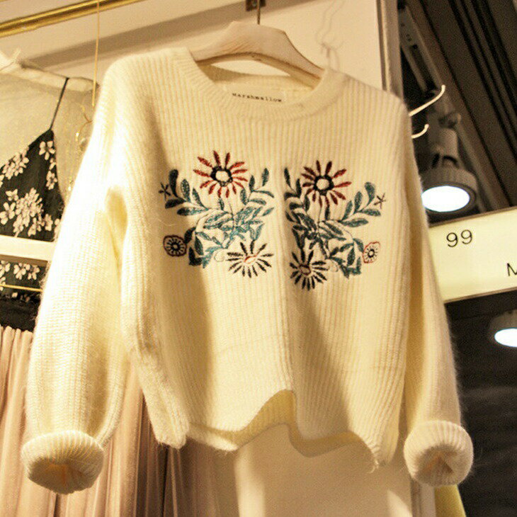 樂天商城 - フラワー刺繍ラウンドネックセーター 薄手セーター 大人ニットセーター 大人カジュアル 大人ガーリー 大人韓国コーデ 大人コーデ 大人可愛い アラサーファッション アラサーコーデ ママコーデ アラフォーコーデ シンプルコーデ シンプルライフ