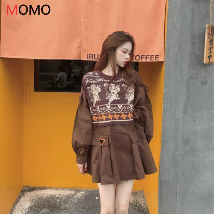 ドッキングニットベストシャツワンピース ベビーシャツ＋ニットベストセーターワンピース裾シャツ 大人カジュアル アラサーちゃん アラサーコーデ アラフォーコーデ シンプルコーデ 大人ファッション 大人コーデ 大人韓国コーデ ins ワンマイルコーデ